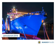 Titelbild zum Jahresbericht 2018 mit dem Einsatzschiff "BP 81"